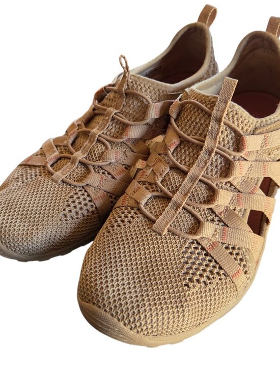 SKECHERS Shoes - Skechers Womens Outdoor Water Shoes Size 8.5 Taupe Slip On Mesh Reggae Fest Neap